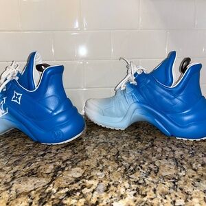 Louis Vuitton Archlight Sneakers (US 9.5) (EUC)